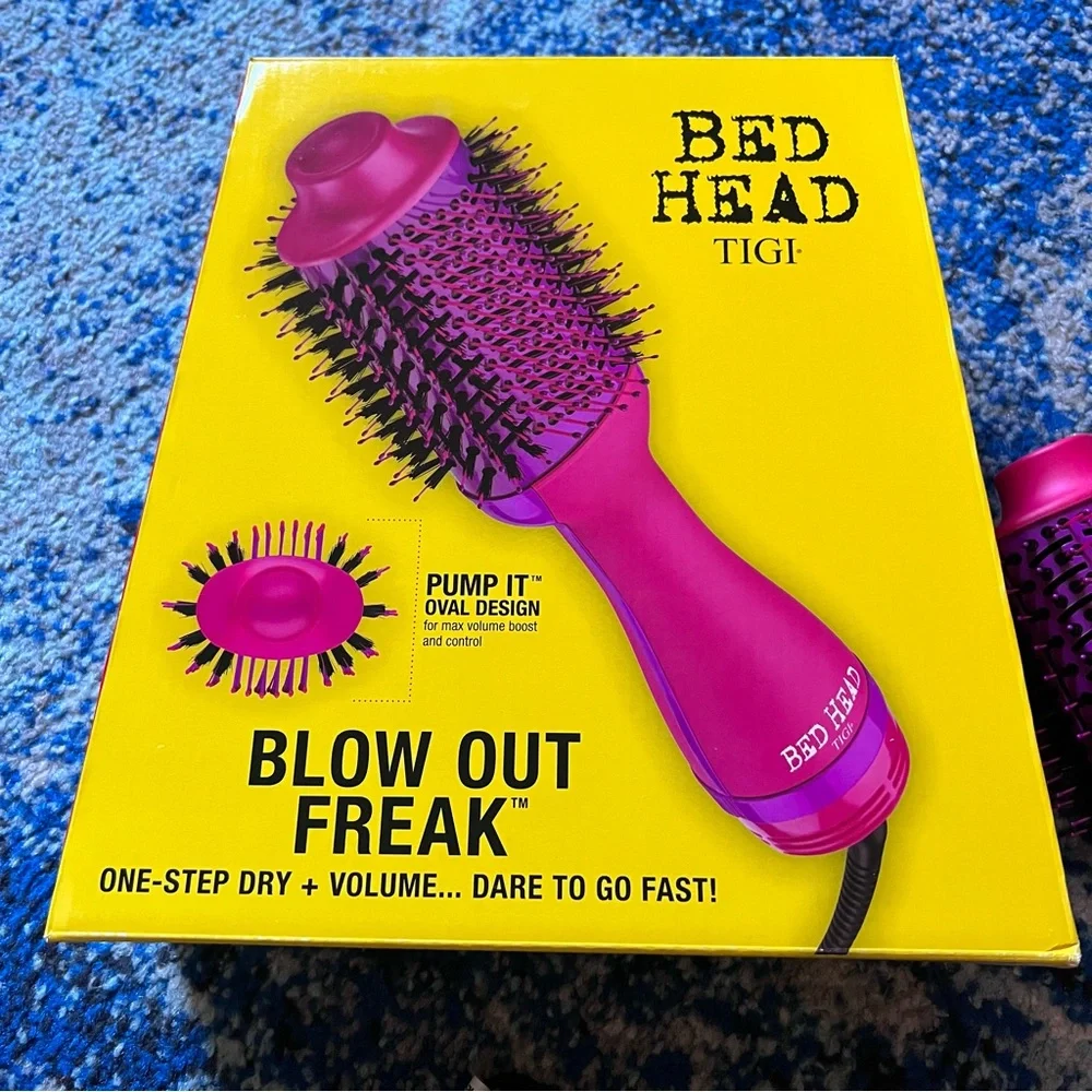 BedHead Blow Out Freak Blow Out Brush - Picture 6 of 8